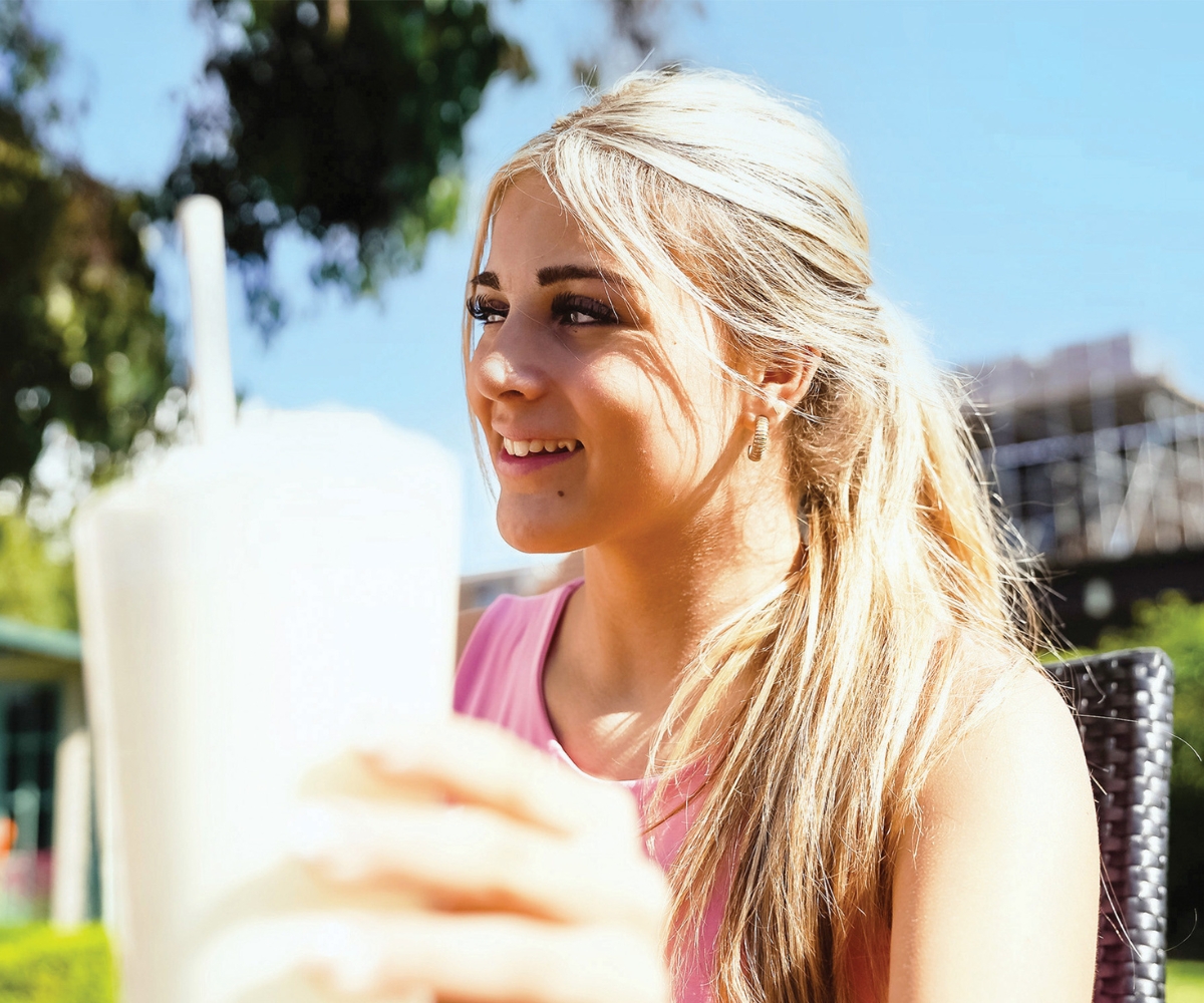 Milkshakes on the family green at Potters Resorts Hopton-on-Sea